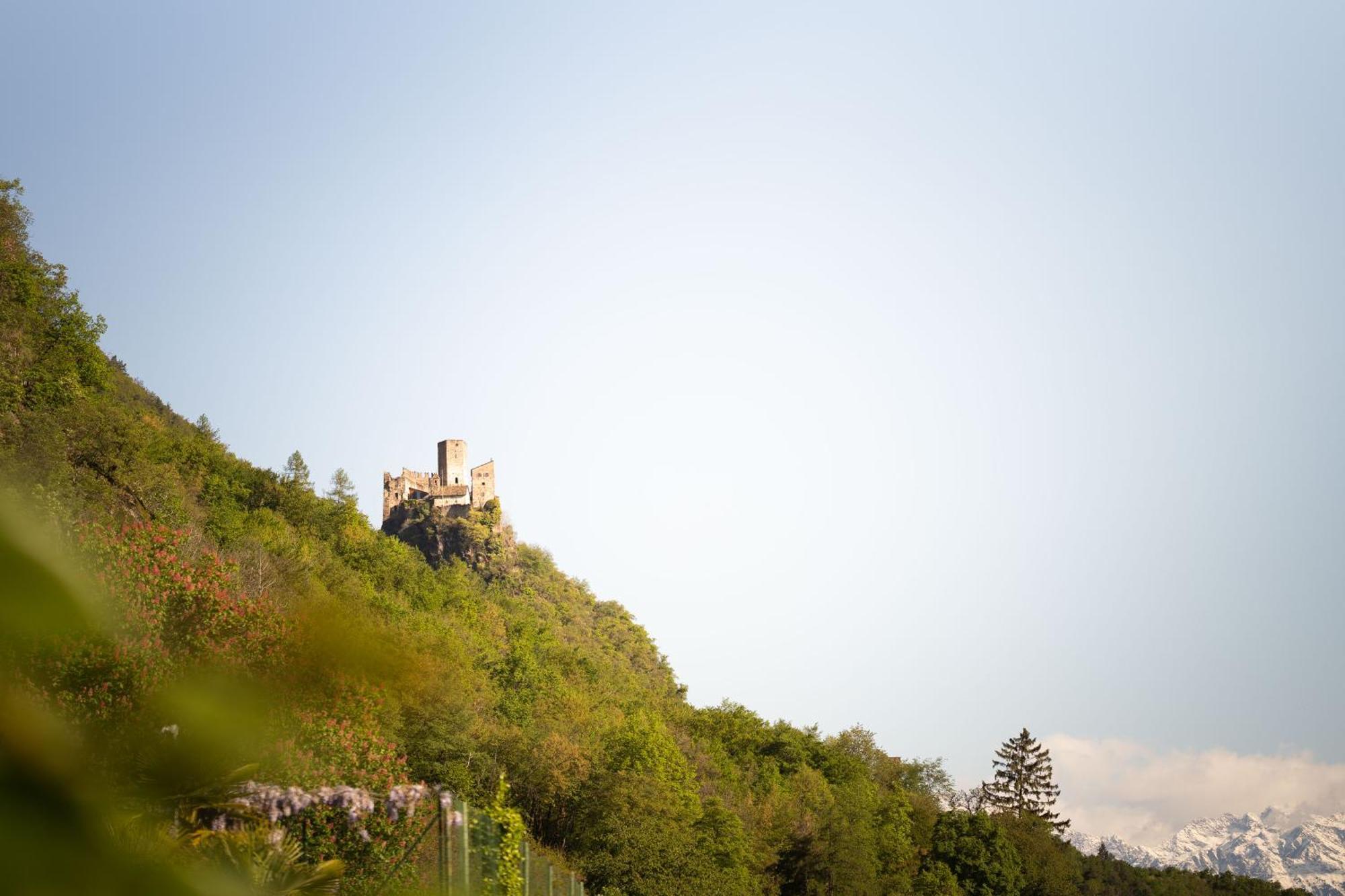 Schloss Hotel Korb Appiano Sulla Strada Del Vino Esterno foto