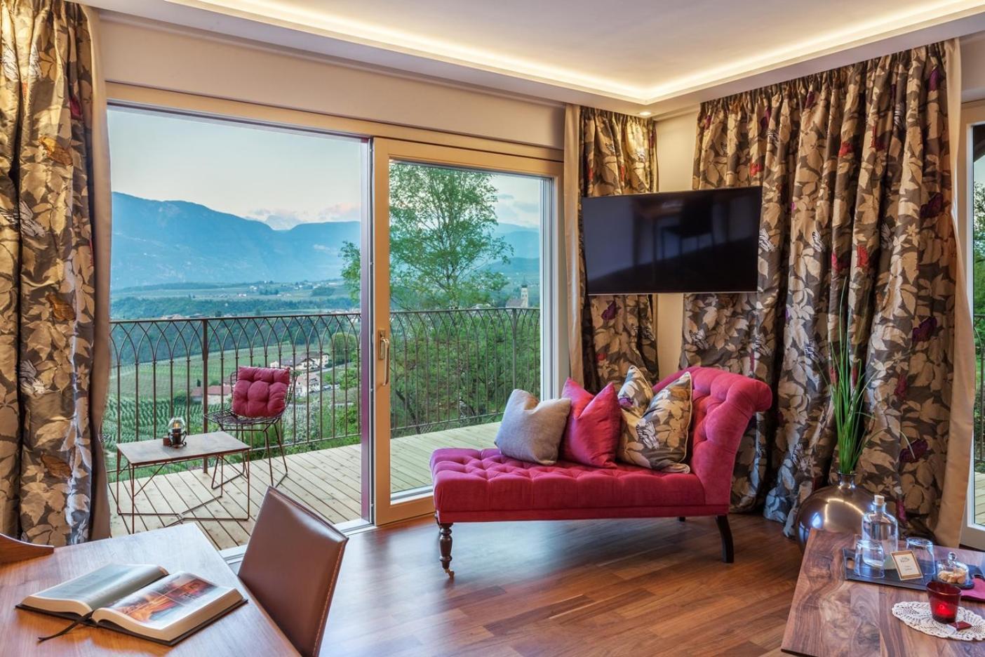 Schloss Hotel Korb Appiano Sulla Strada Del Vino Esterno foto